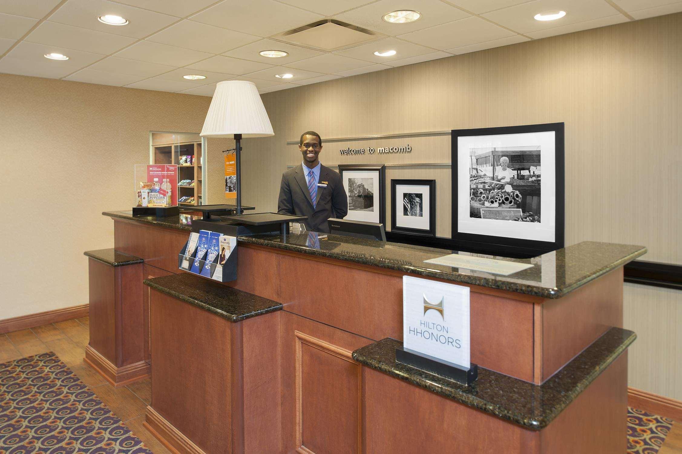 Hampton Inn Macomb Luaran gambar